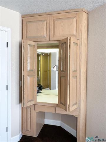 Artesia, New Mexico, 88210, United States, 4 Bedrooms Bedrooms, ,4 BathroomsBathrooms,Residential,For Sale,1980233