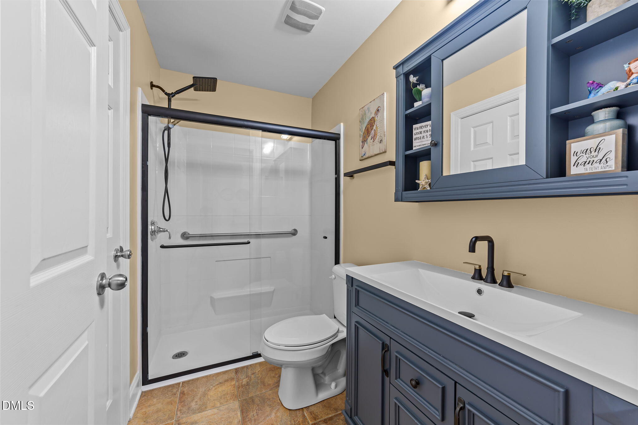 Holly Springs, North Carolina, 27540, United States, 4 Bedrooms Bedrooms, ,3 BathroomsBathrooms,Residential,For Sale,1985407