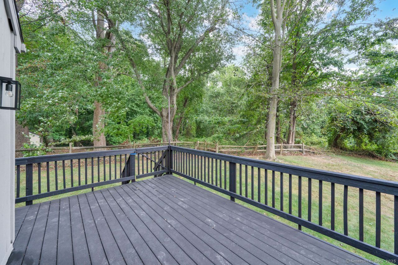 Milford, Connecticut, 06461, United States, 4 Bedrooms Bedrooms, ,3 BathroomsBathrooms,Residential,For Sale,1932741