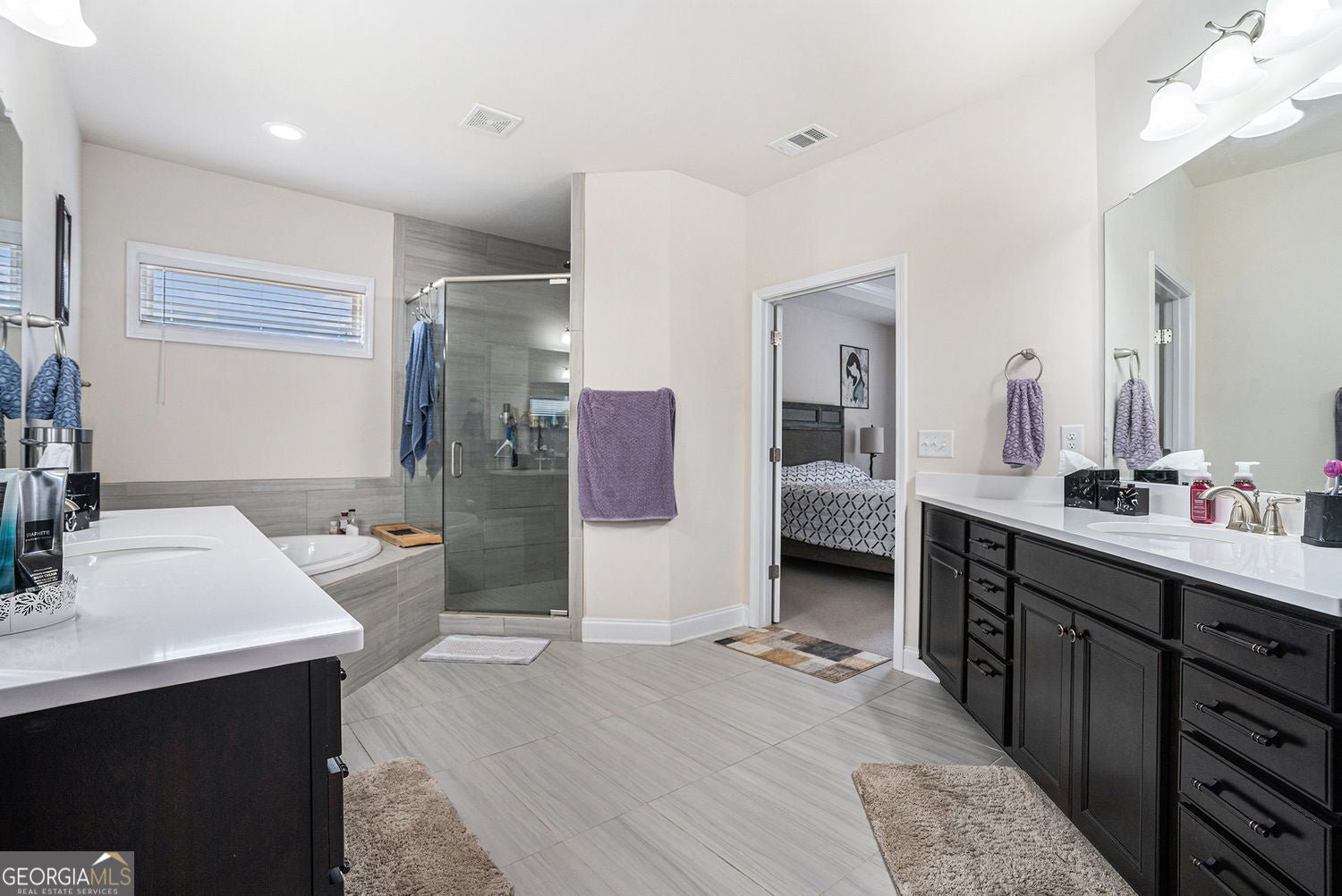 Kennesaw, Georgia, 30152, United States, 5 Bedrooms Bedrooms, ,4 BathroomsBathrooms,Residential,For Sale,1964228