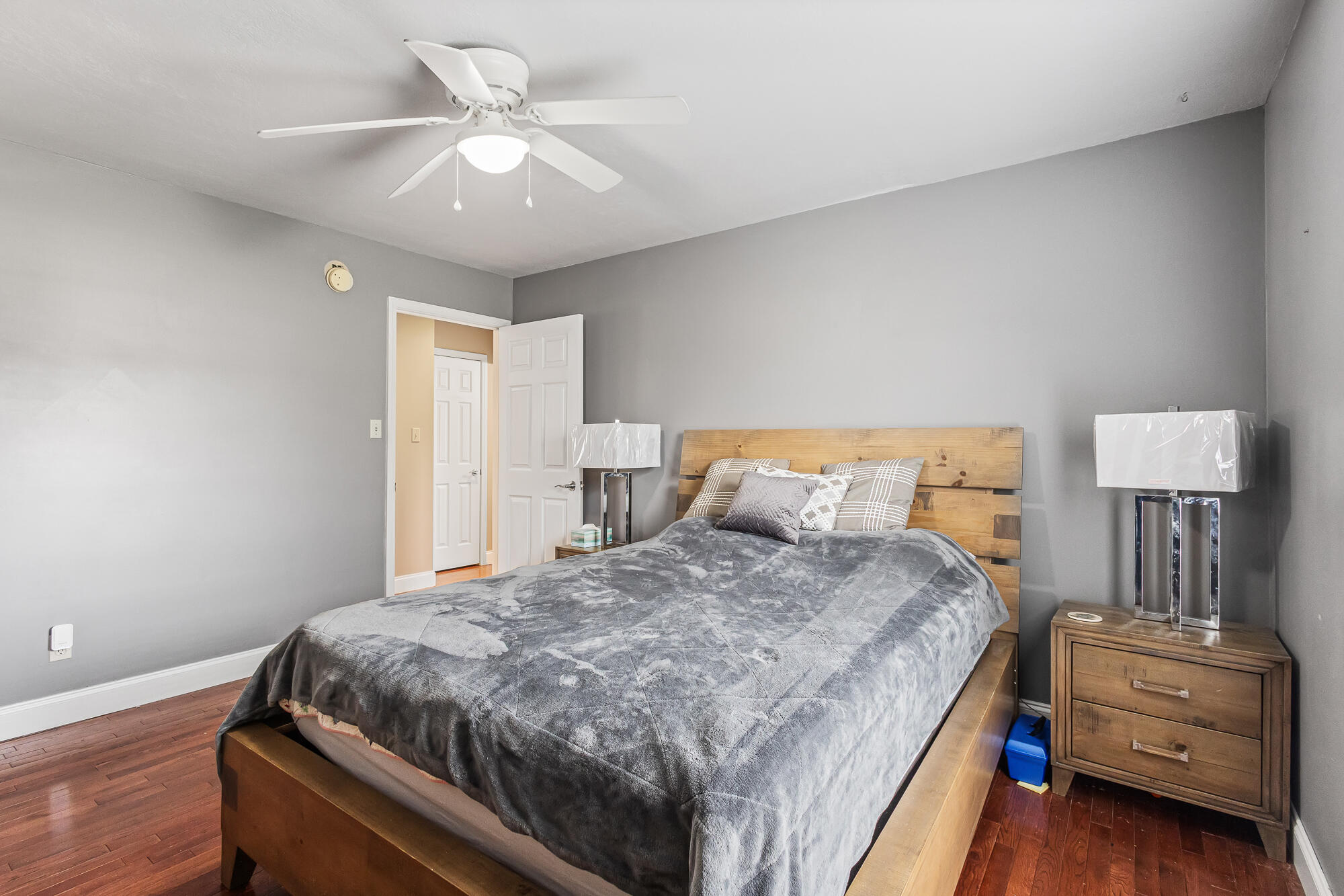 Greenback, Tennessee, 37742, United States, 3 Bedrooms Bedrooms, ,2 BathroomsBathrooms,Residential,For Sale,1996509