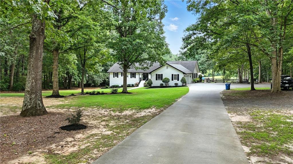 Lawrenceville, Georgia, 30045, United States, 4 Bedrooms Bedrooms, ,3 BathroomsBathrooms,Residential,For Sale,1941302