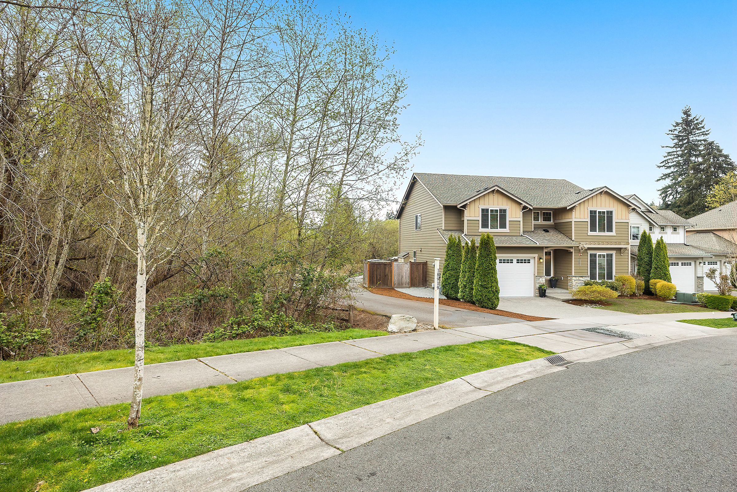  Bright & Cozy Foxglove Hill Home - 物件實景