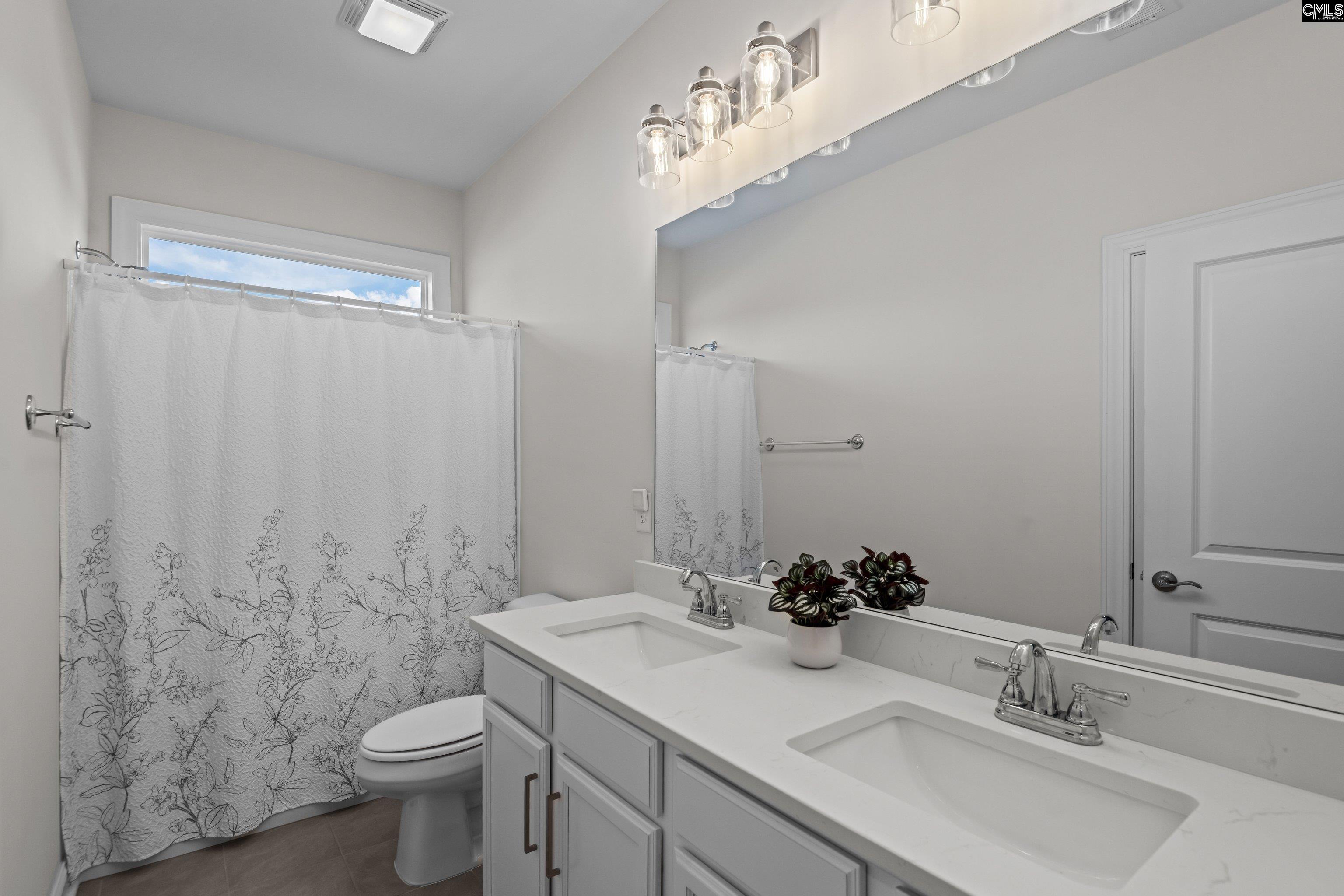 Lexington, South Carolina, 29072, United States, 4 Bedrooms Bedrooms, ,3 BathroomsBathrooms,Residential,For Sale,2009987