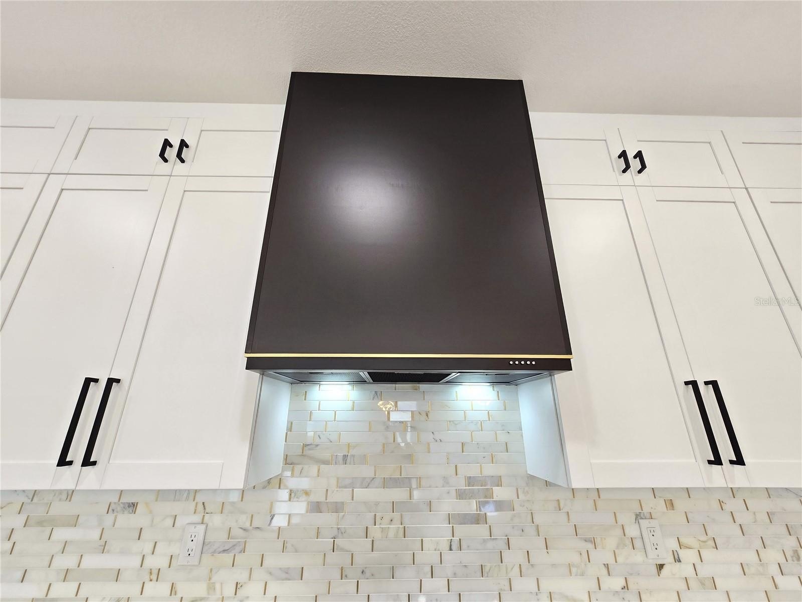 TAMPA, Florida, 33607, United States, 5 Bedrooms Bedrooms, ,3 BathroomsBathrooms,Residential,For Sale,1976051