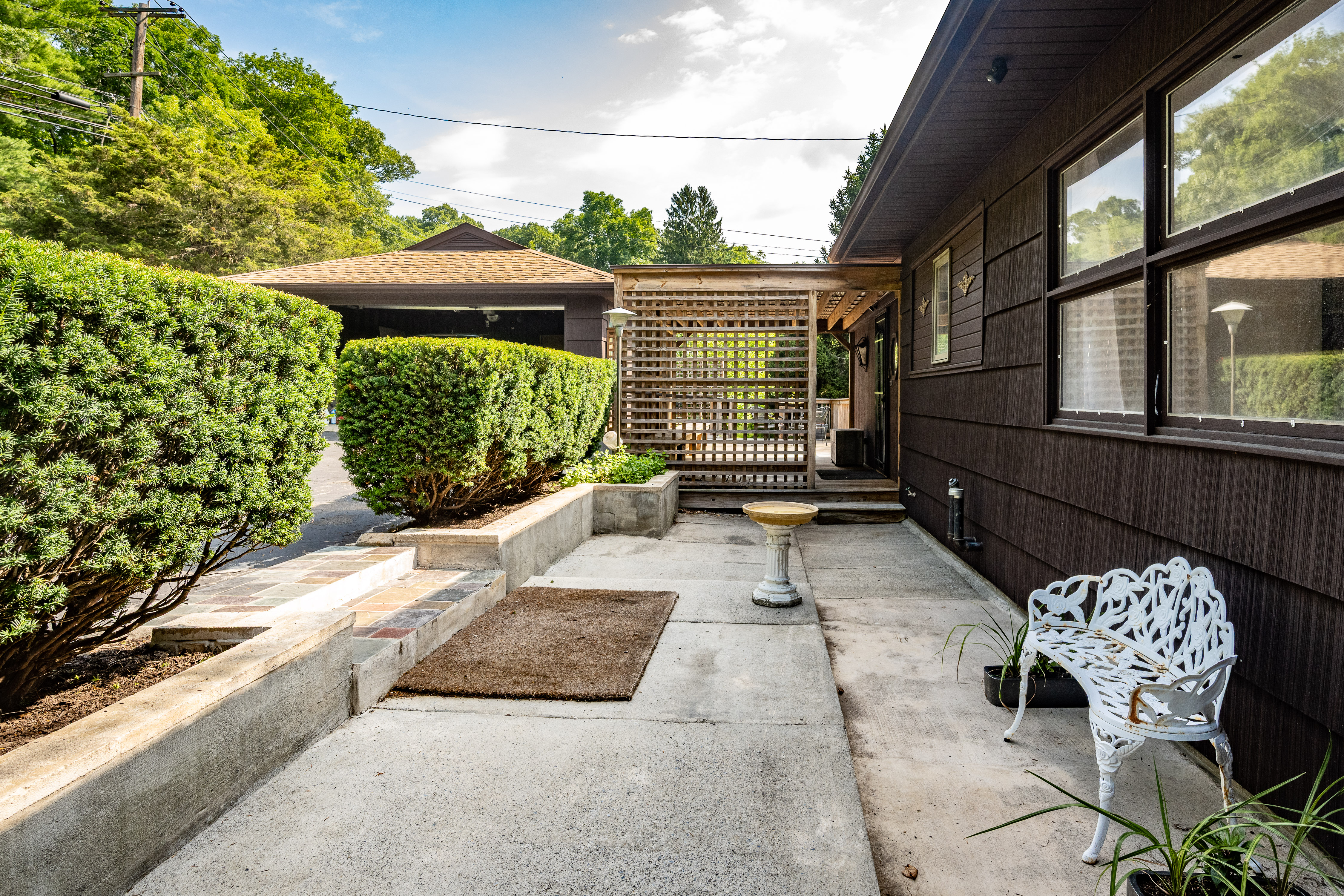  Ranch Style Home in Huntington Neighborhood - 物件實景