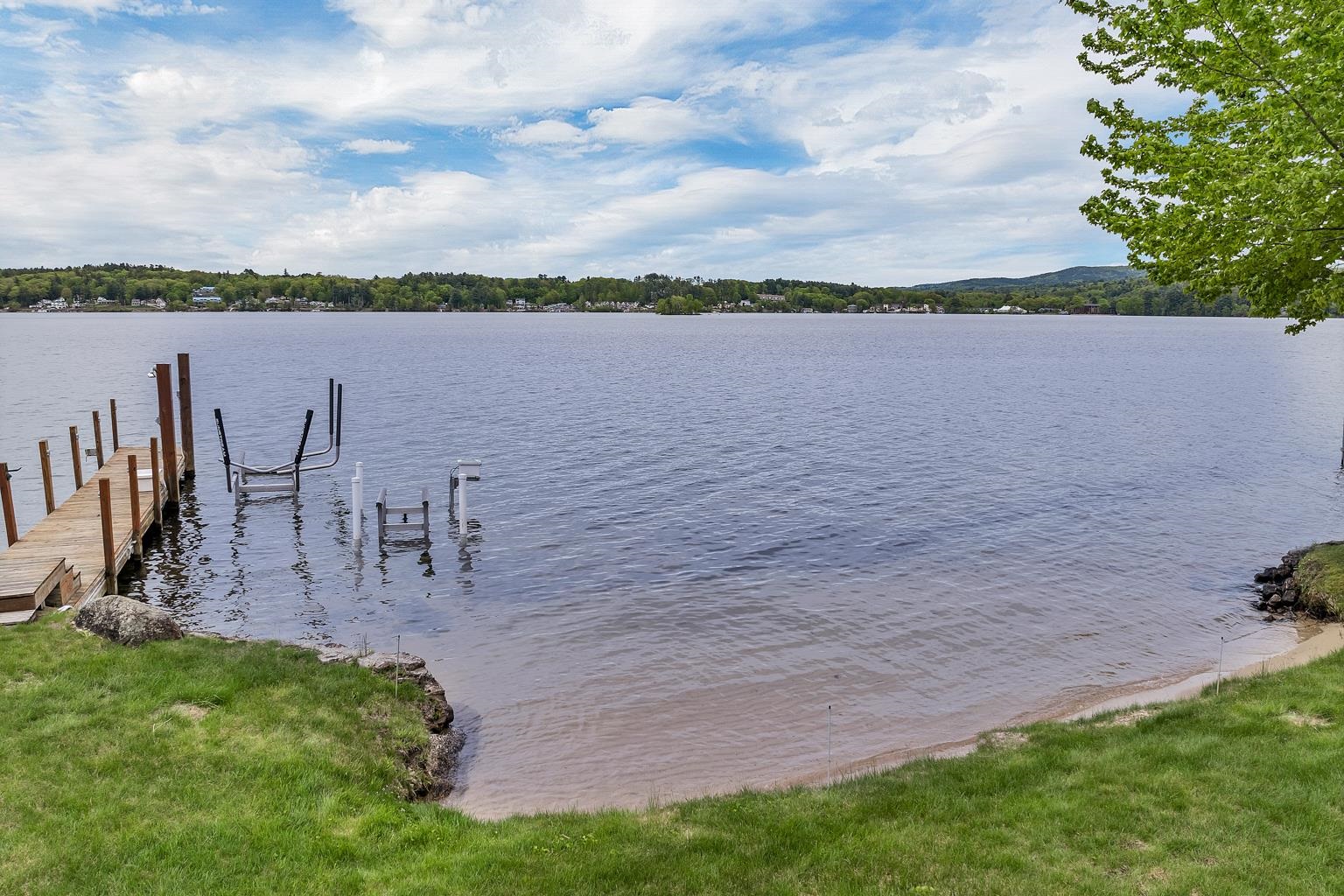 Laconia, New Hampshire, 03246, United States, 5 Bedrooms Bedrooms, ,3 BathroomsBathrooms,Residential,For Sale,1826870