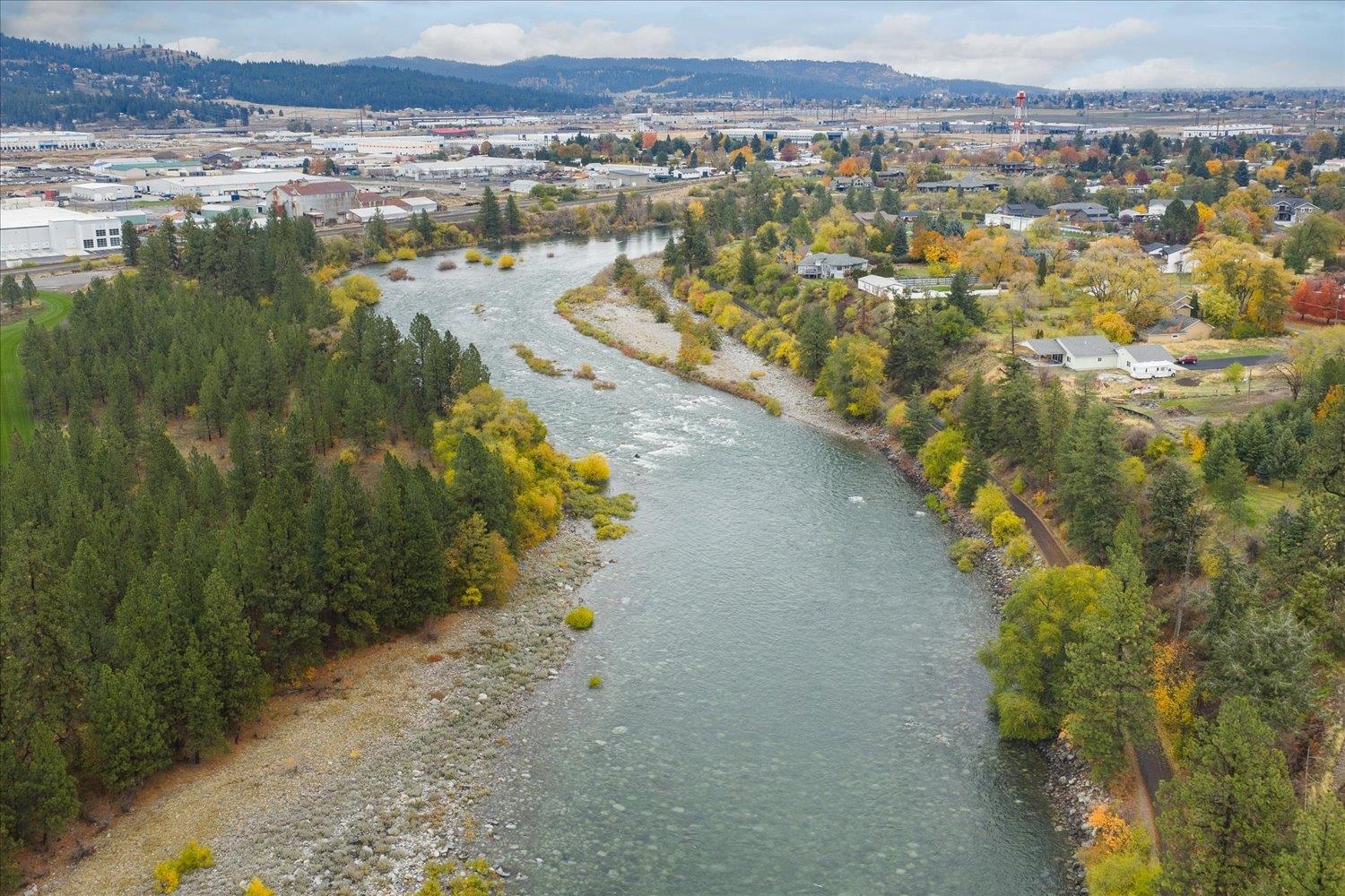 Spokane Valley, Washington, 99016, United States, 5 Bedrooms Bedrooms, ,3 BathroomsBathrooms,Residential,For Sale,1990389