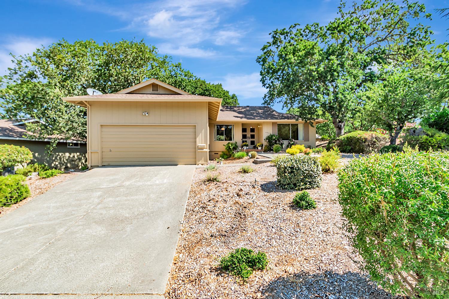 Santa Rosa, California, 95409, United States, 2 Bedrooms Bedrooms, ,2 BathroomsBathrooms,Residential,For Sale,1885224