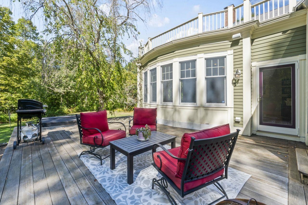 Barrington, New Hampshire, 03825, United States, 4 Bedrooms Bedrooms, ,3 BathroomsBathrooms,Residential,For Sale,1984390