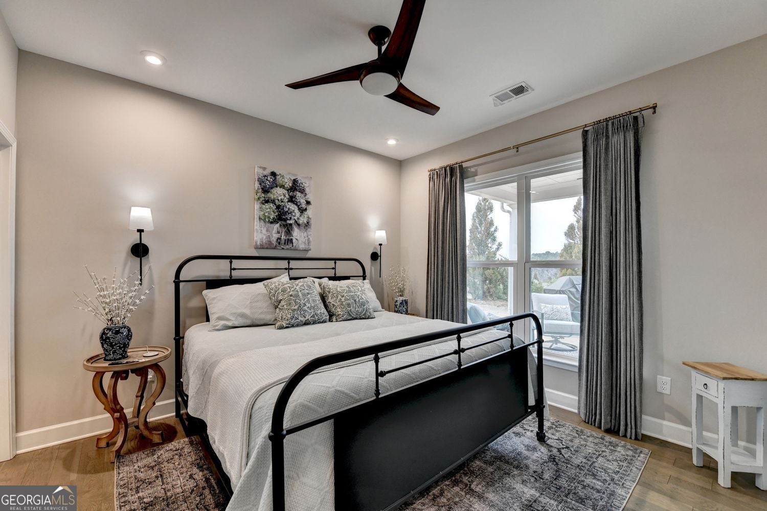 Greensboro, Georgia, 30642, United States, 2 Bedrooms Bedrooms, ,3 BathroomsBathrooms,Residential,For Sale,2017399