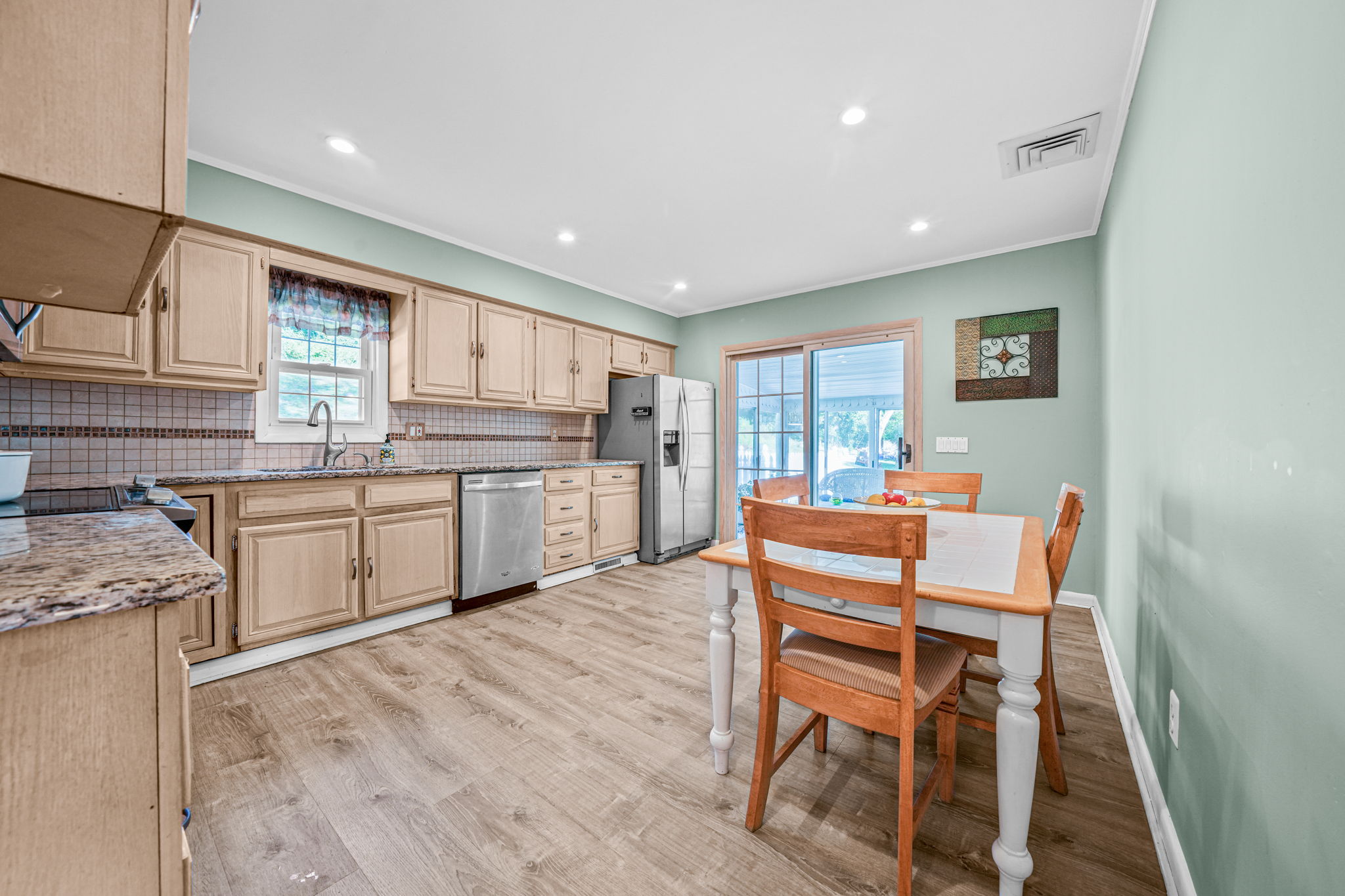 Montville, New Jersey, 07045, United States, 4 Bedrooms Bedrooms, ,2 BathroomsBathrooms,Residential,For Sale,1927850