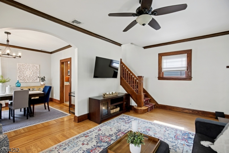 Cranford Twp., New Jersey, 07016, United States, 3 Bedrooms Bedrooms, ,2 BathroomsBathrooms,Residential,For Sale,1950969