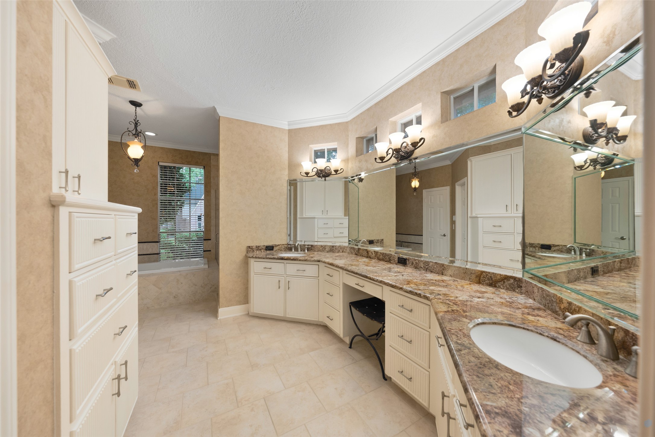  1722 Chestnut Grove Lane - 物件實景