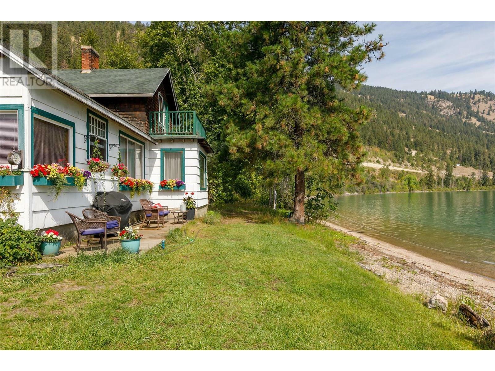OYAMA, British Columbia, V4V 2E9, CA, 3 Bedrooms Bedrooms, ,1 BathroomBathrooms,Residential,For Sale,1961111