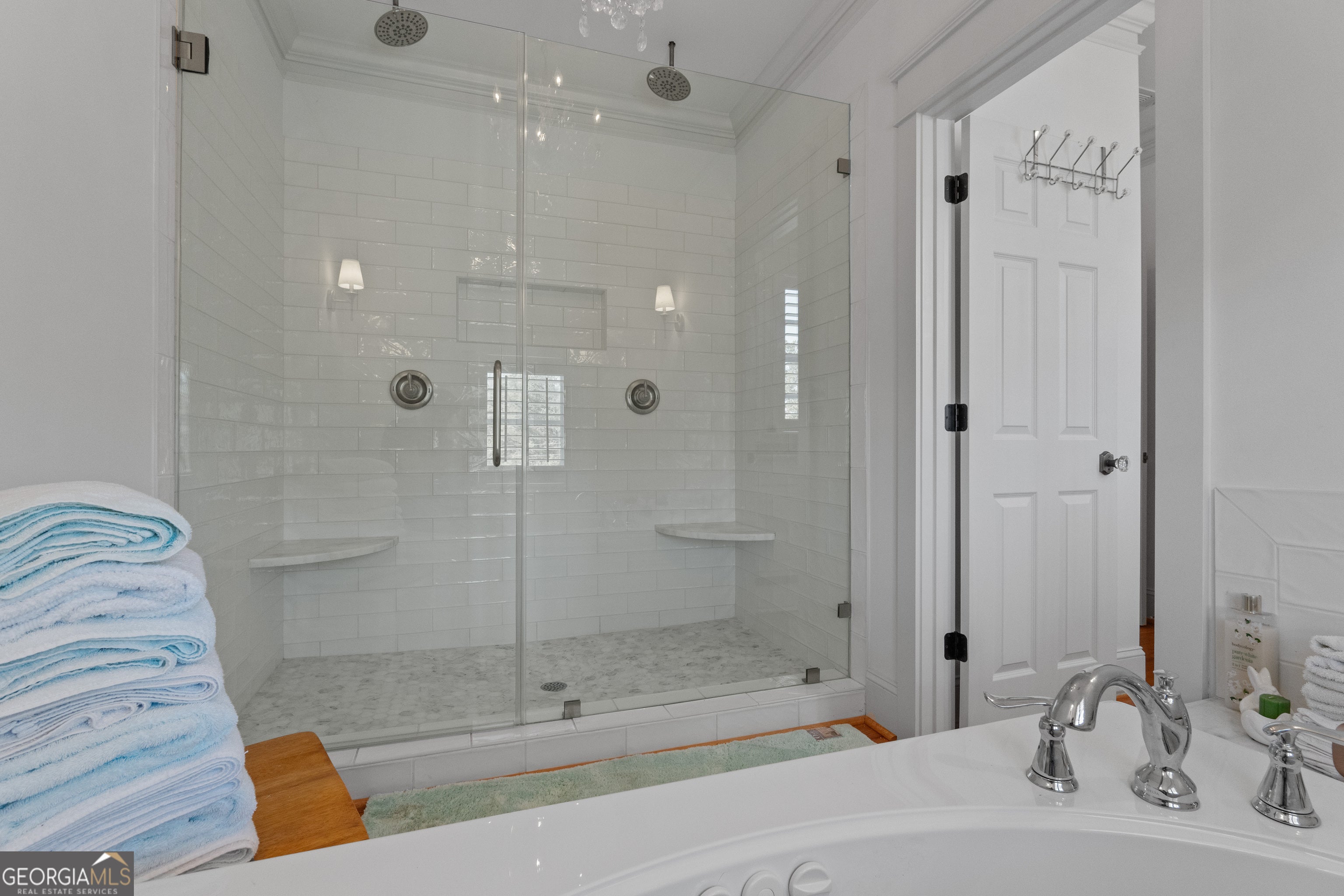 Roopville, Georgia, 30170, United States, 5 Bedrooms Bedrooms, ,5 BathroomsBathrooms,Residential,For Sale,2014555