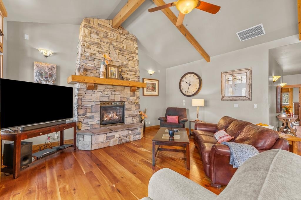 McCall, Idaho, 83638, United States, 4 Bedrooms Bedrooms, ,3 BathroomsBathrooms,Residential,For Sale,1801783