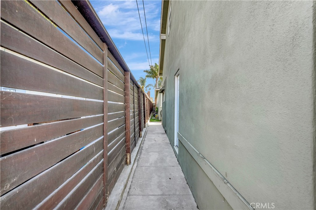 Seal Beach, California, 90740, United States, 4 Bedrooms Bedrooms, ,2 BathroomsBathrooms,Residential,For Sale,2001777