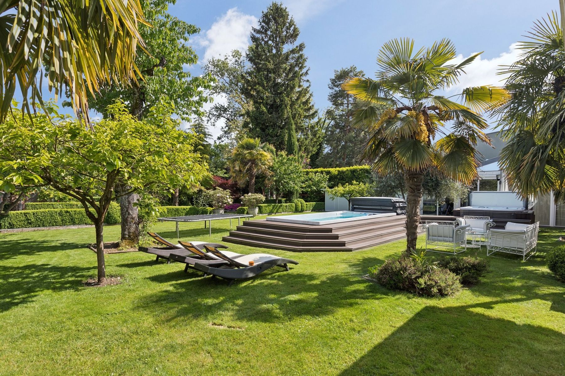  Contemporary villa in a privileged setting - 物件實景
