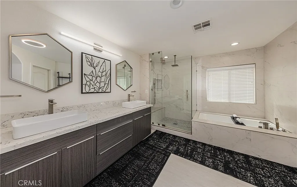 Victorville, California, 92395, United States, 5 Bedrooms Bedrooms, ,3 BathroomsBathrooms,Residential,For Sale,1976138