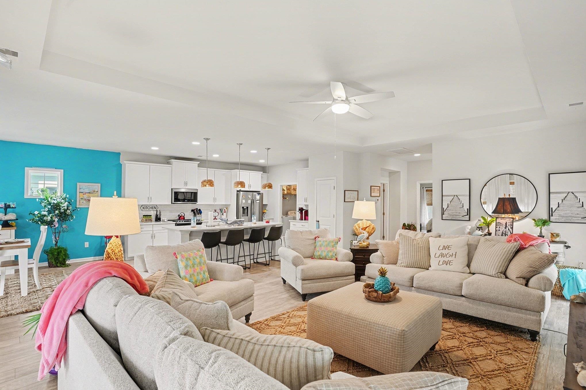 Murrells Inlet, South Carolina, 29576, United States, 3 Bedrooms Bedrooms, ,3 BathroomsBathrooms,Residential,For Sale,2013274