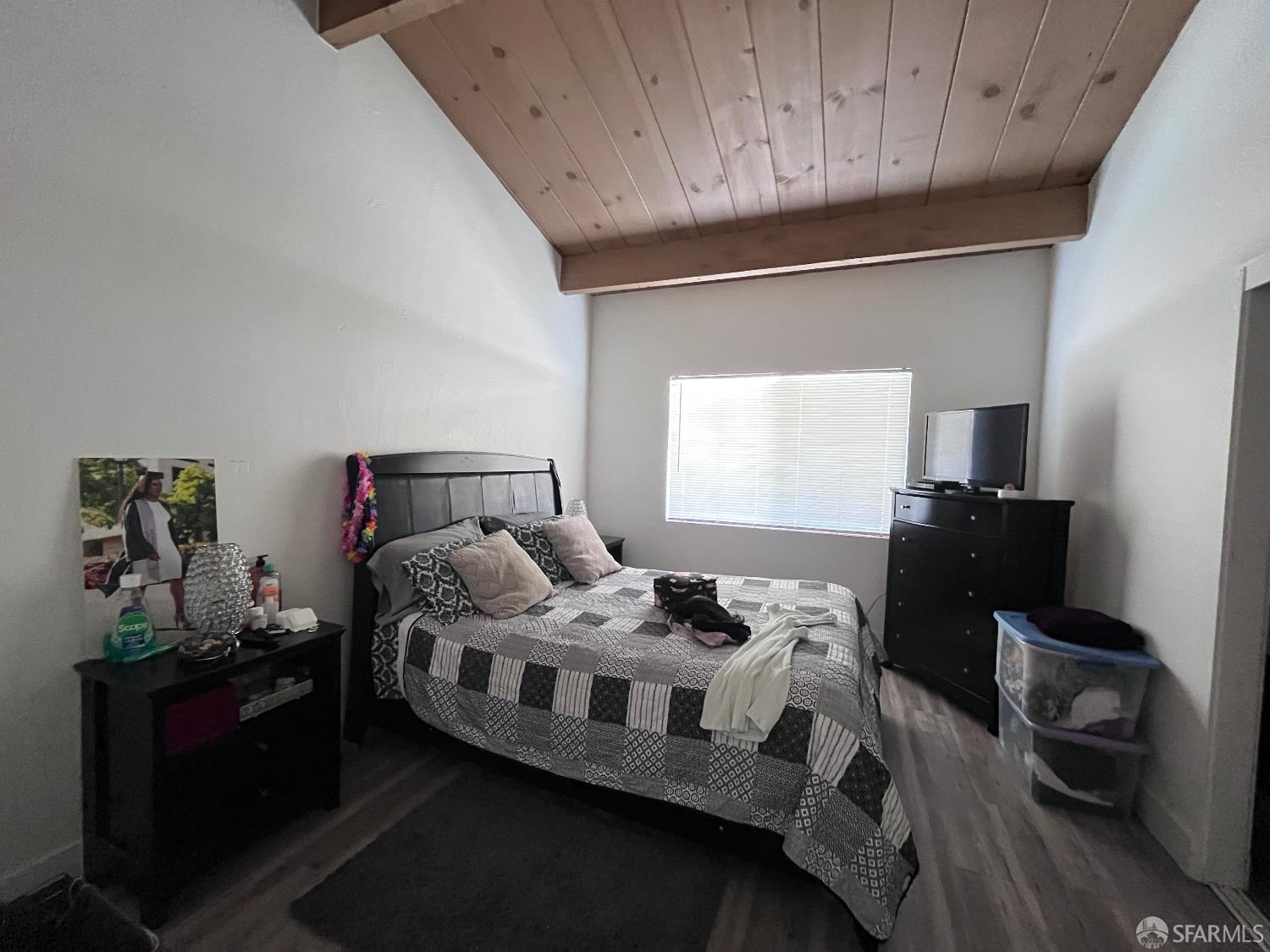 Mountain View, California, 94043, United States, 40 Bedrooms Bedrooms, ,Residential,For Sale,1911796