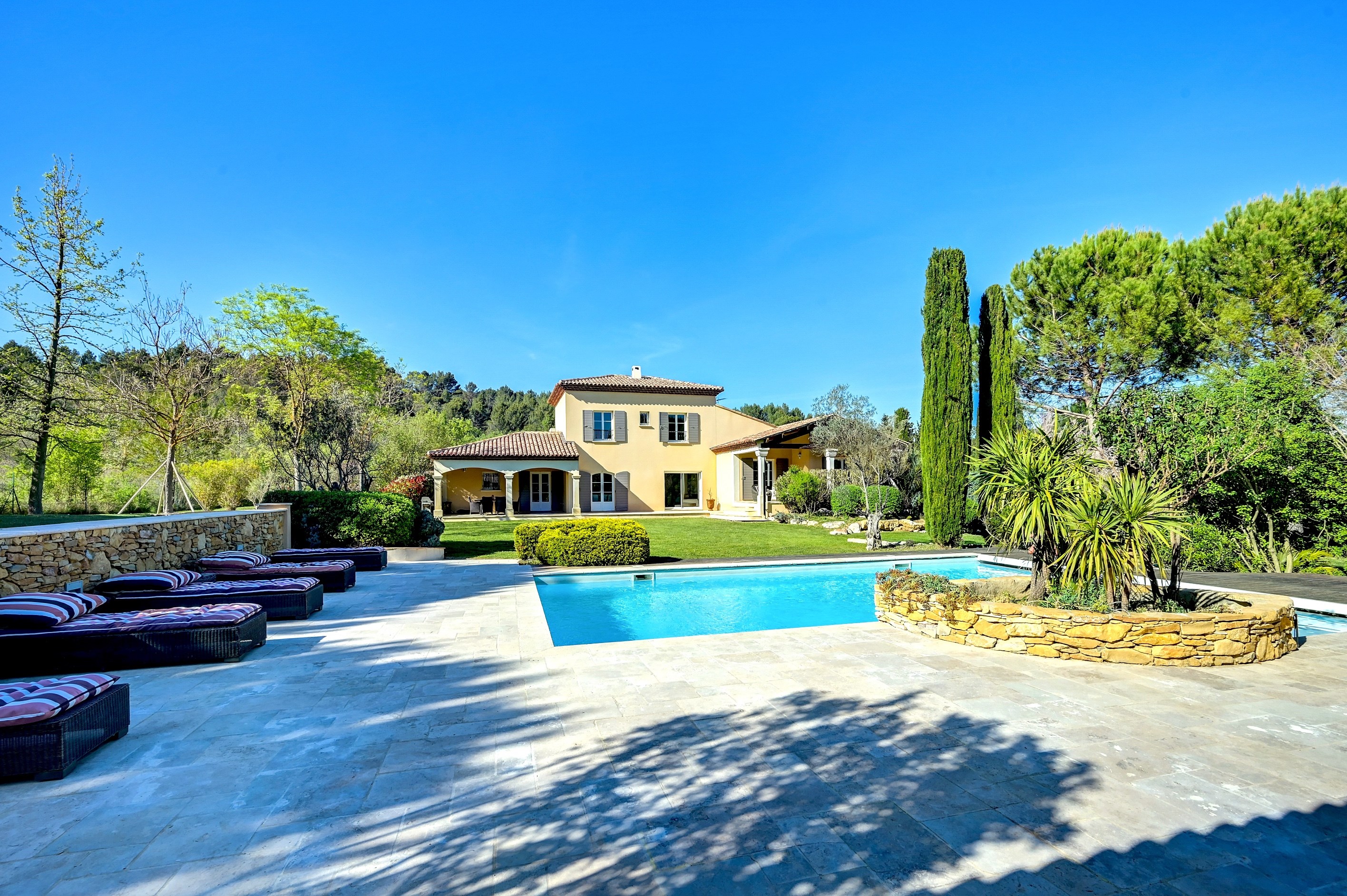  QUIET PROPERTY - 物件實景