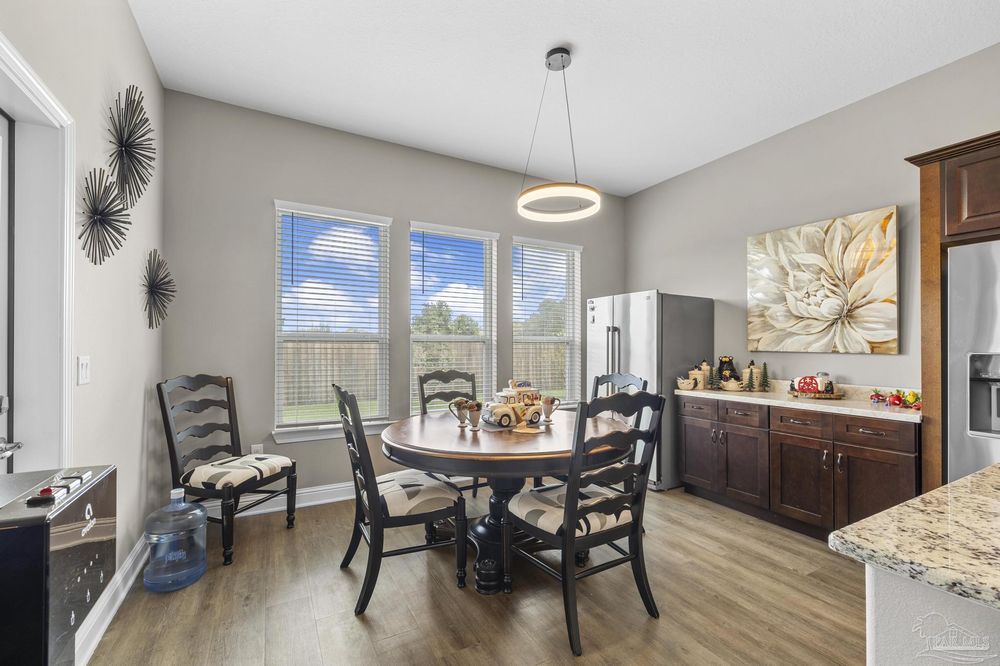 Navarre, Florida, 32566, United States, 4 Bedrooms Bedrooms, ,3 BathroomsBathrooms,Residential,For Sale,1924675