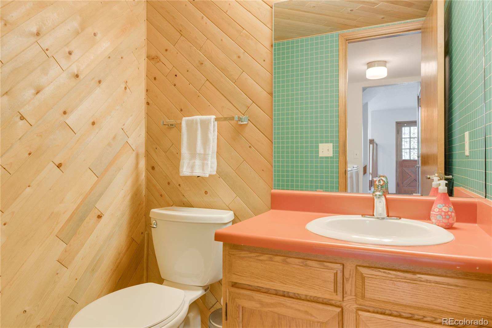 Denver, Colorado, 80236, United States, 3 Bedrooms Bedrooms, ,3 BathroomsBathrooms,Residential,For Sale,1989459