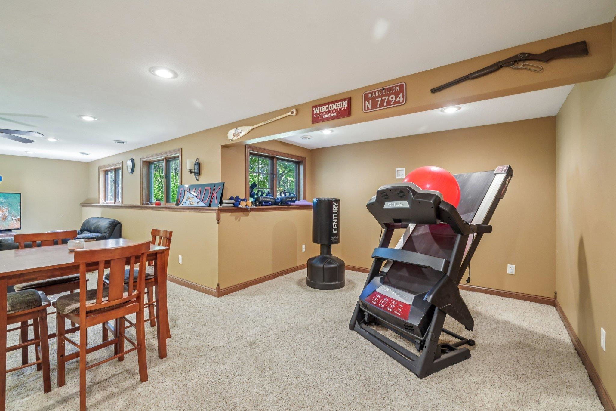 Portage, Wisconsin, 53901, United States, 4 Bedrooms Bedrooms, ,5 BathroomsBathrooms,Residential,For Sale,1976177