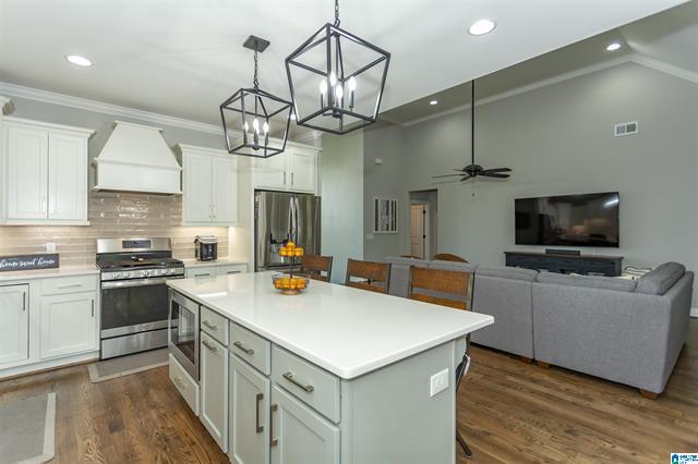 Pelham, Alabama, 35124, United States, 5 Bedrooms Bedrooms, ,3 BathroomsBathrooms,Residential,For Sale,1977280