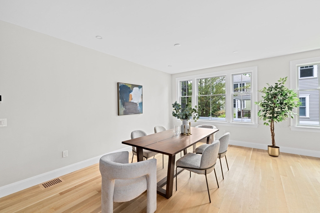 Brookline, Massachusetts, 02467, United States, 5 Bedrooms Bedrooms, ,5 BathroomsBathrooms,Residential,For Sale,1838998