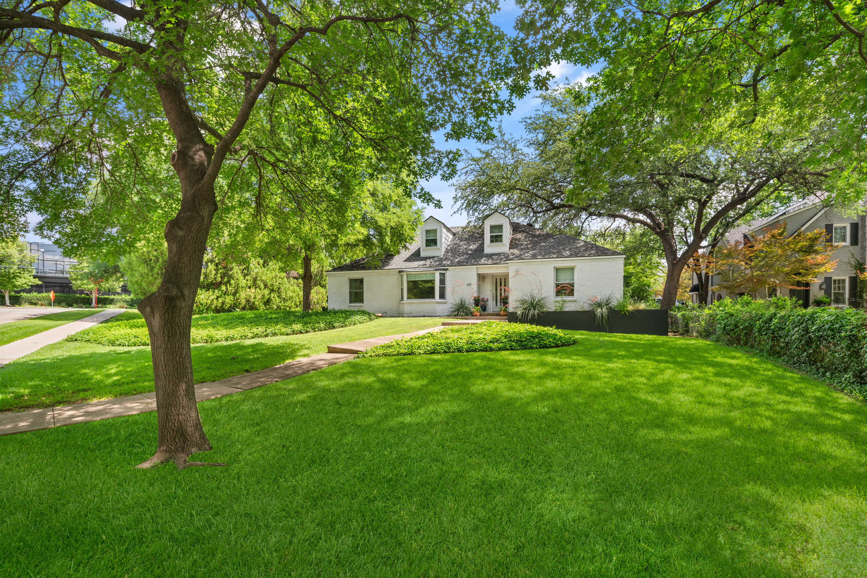  622 N. Brookside Drive - 物件實景
