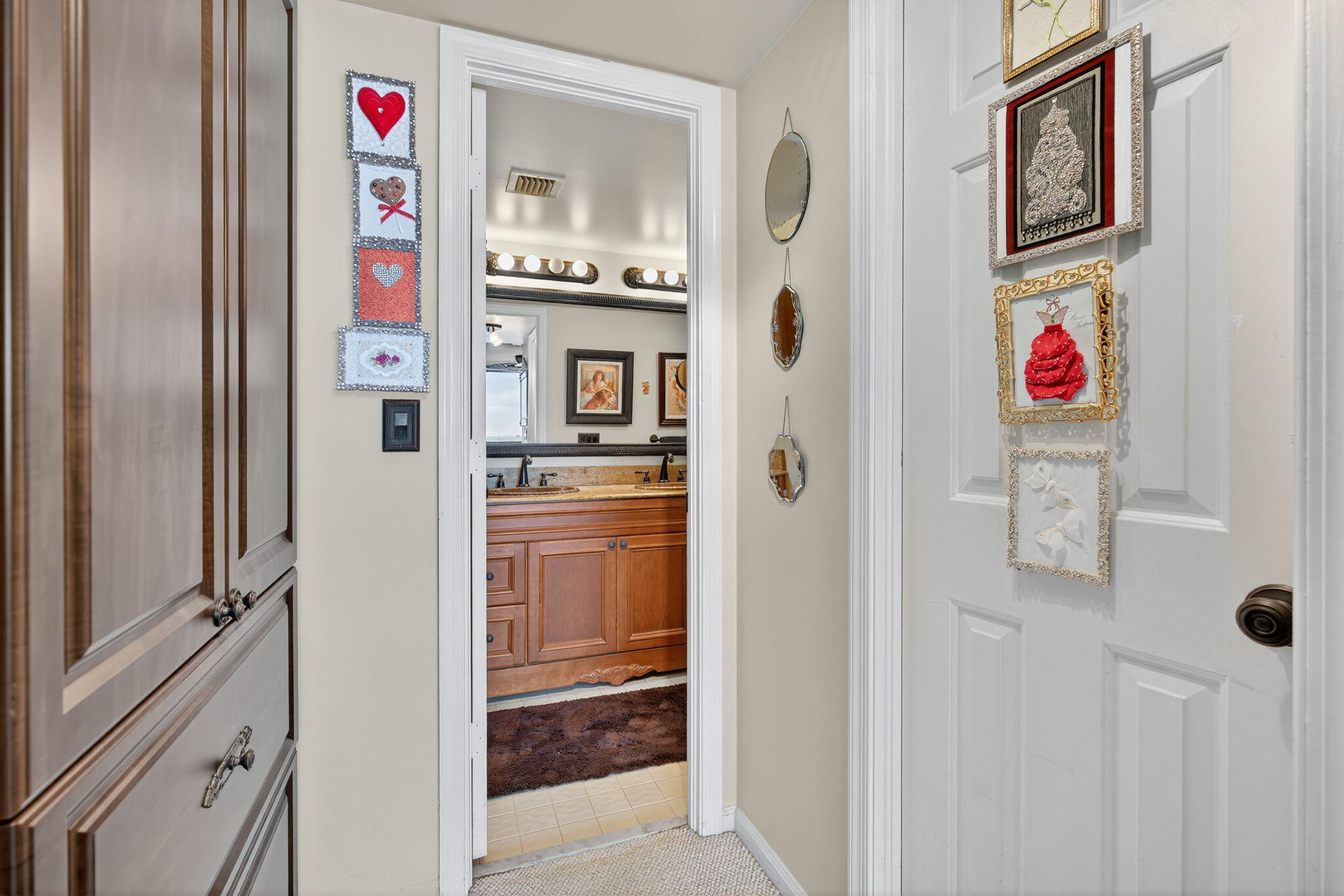 North Palm Beach, Florida, 33408, United States, 2 Bedrooms Bedrooms, ,2 BathroomsBathrooms,Residential,For Sale,1940741