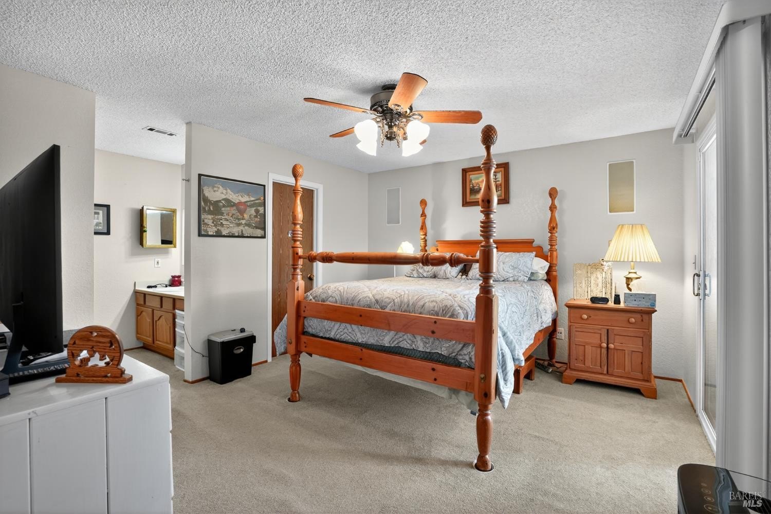 Fairfield, California, 94533, United States, 3 Bedrooms Bedrooms, ,2 BathroomsBathrooms,Residential,For Sale,1924818