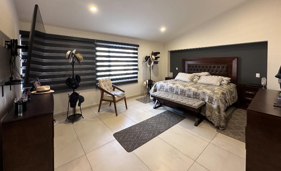 Naciones Unidas, Zapopan, Jalisco, 45117, Mexico, 4 Bedrooms Bedrooms, ,4 BathroomsBathrooms,Residential,For Sale,Naciones Unidas,1646412