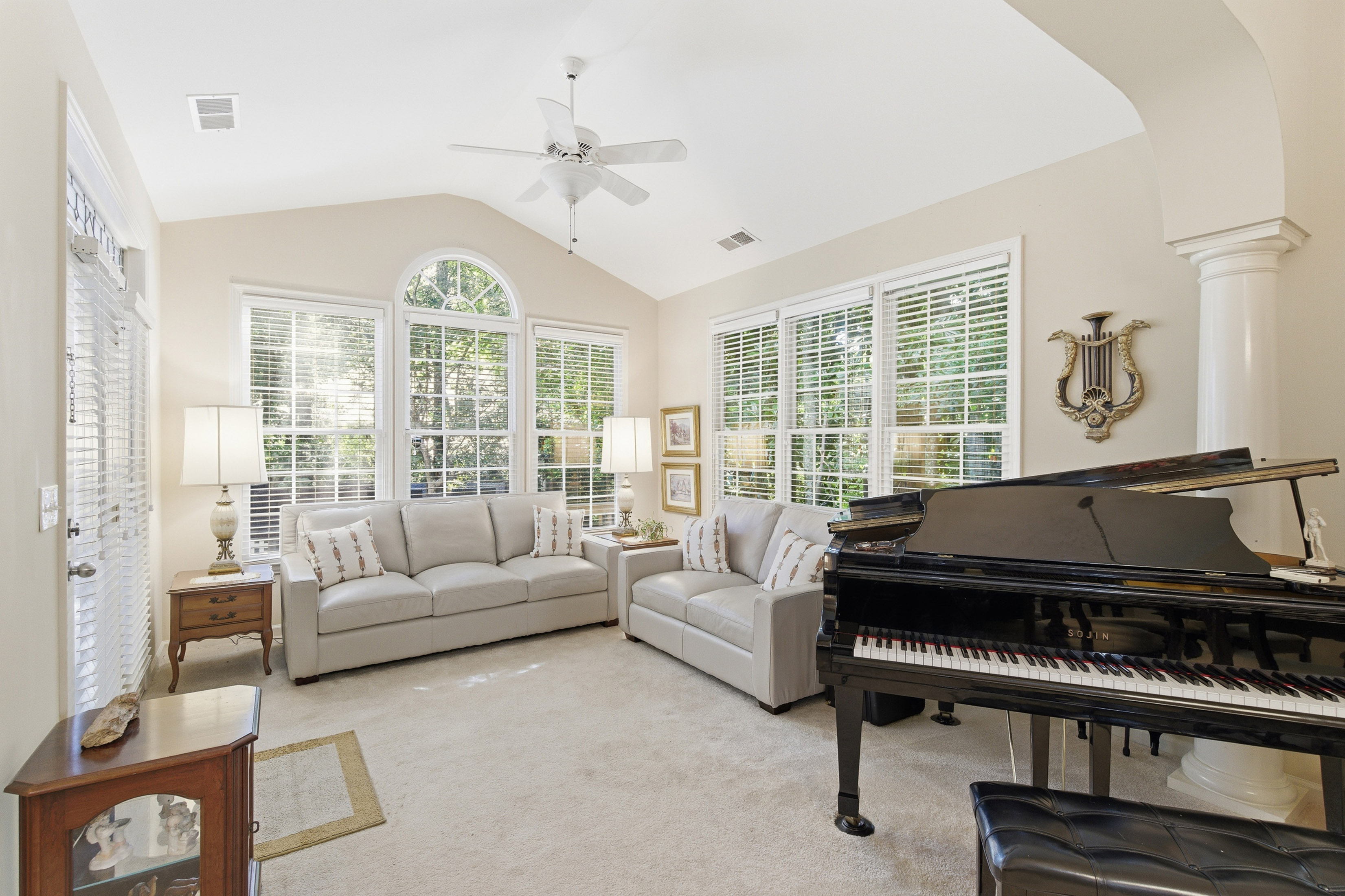  Bright and Beautiful Home at Georgetown - 物件實景