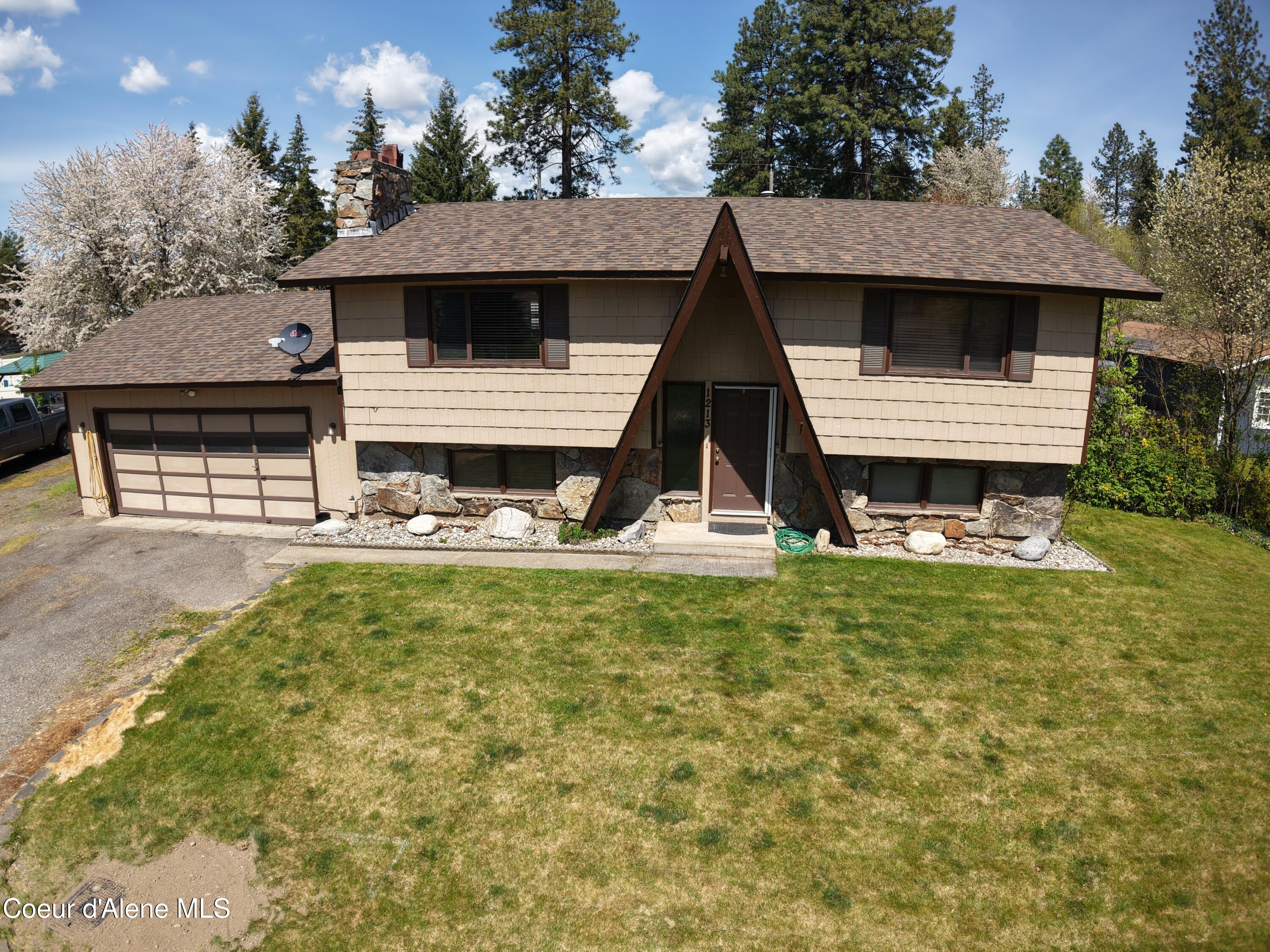 Coeur D'alene, Idaho, 83815, United States, 4 Bedrooms Bedrooms, ,Residential,For Sale,1794247