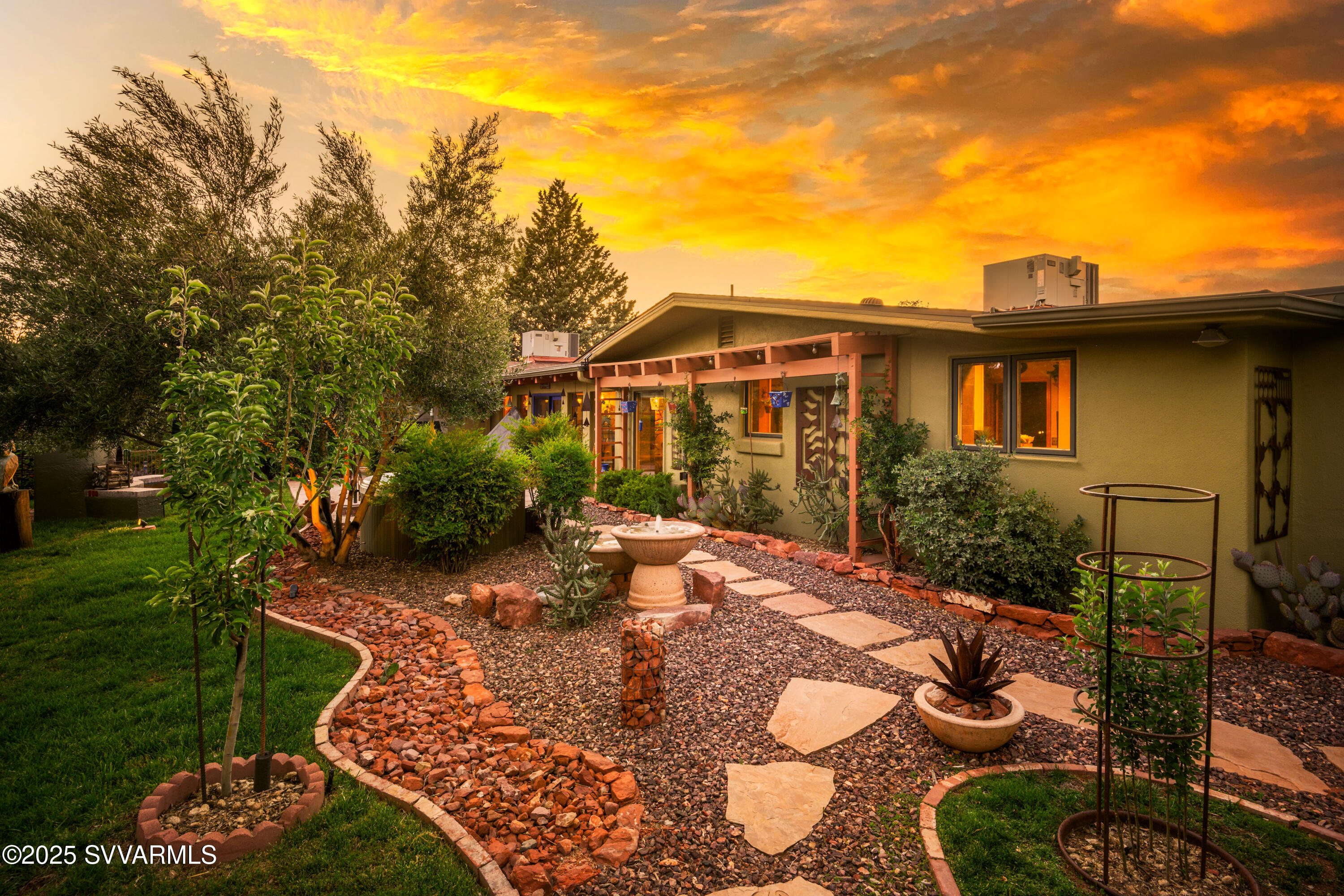 Sedona, Arizona, 86336, United States, 5 Bedrooms Bedrooms, ,4 BathroomsBathrooms,Residential,For Sale,1826658