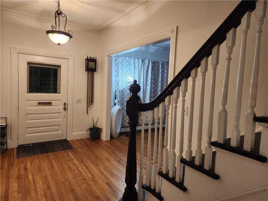 Cranston, Rhode Island, 02905, United States, 5 Bedrooms Bedrooms, ,3 BathroomsBathrooms,Residential,For Sale,1930877