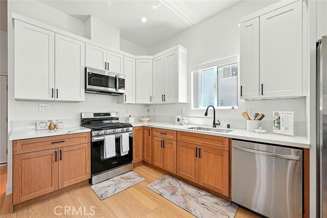 Paramount, California, 90723, United States, ,Residential,For Sale,1936983
