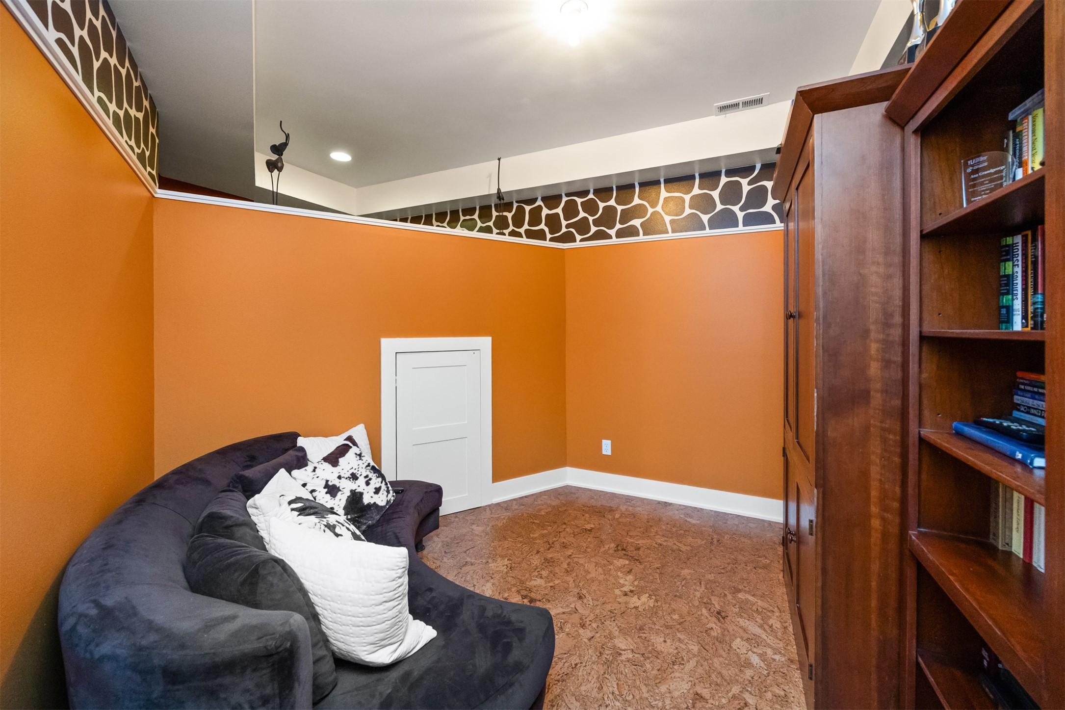 Polk City, Iowa, 50226, United States, 5 Bedrooms Bedrooms, ,5 BathroomsBathrooms,Residential,For Sale,1975631