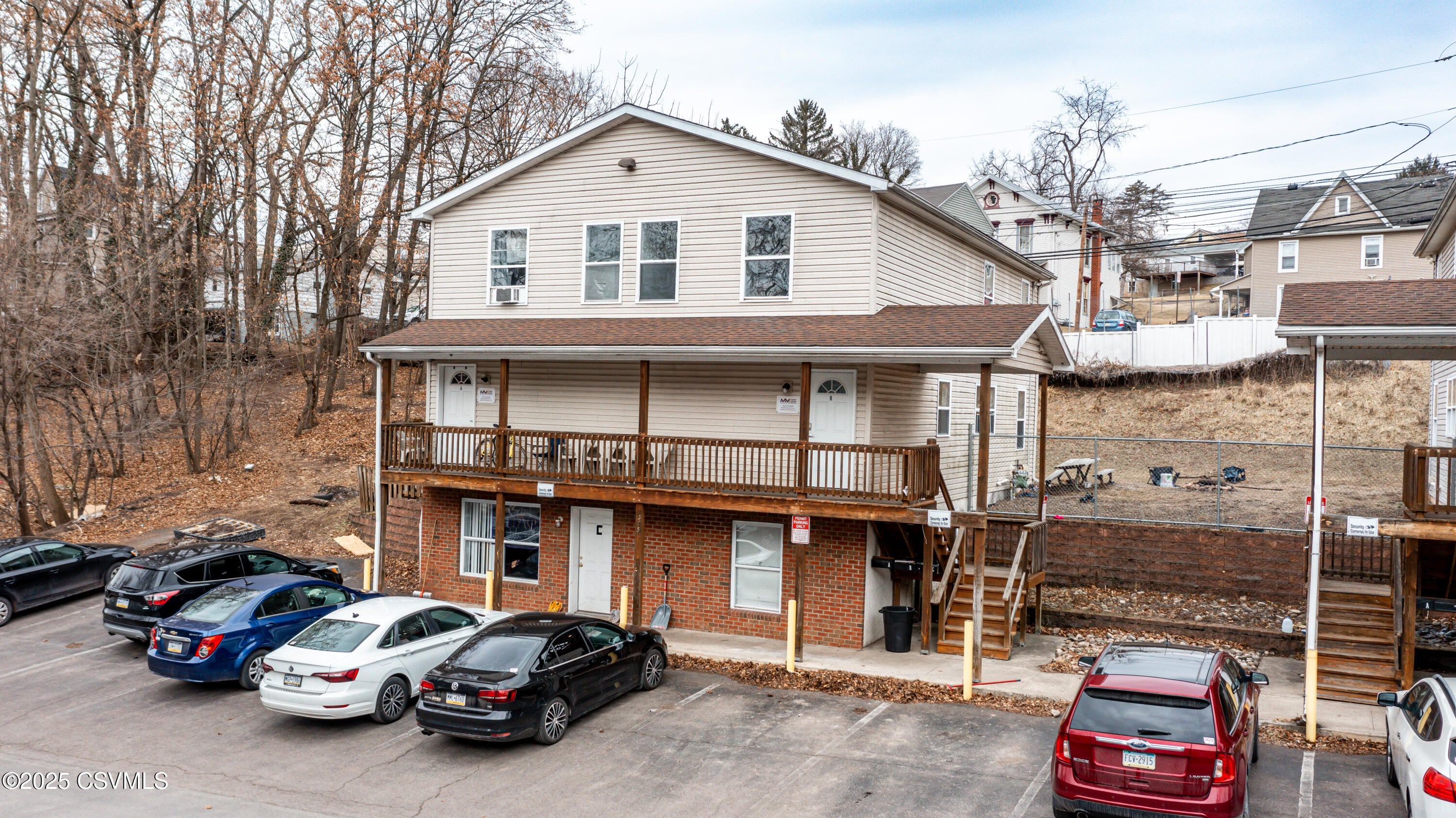 Bloomsburg, Pennsylvania, 17815, United States, 18 Bedrooms Bedrooms, ,10 BathroomsBathrooms,Residential,For Sale,1831915