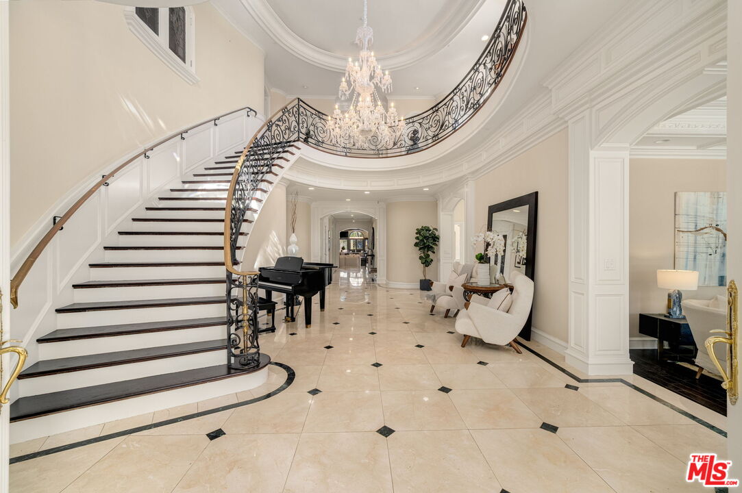 Westlake Village, California, 91362, United States, 7 Bedrooms Bedrooms, ,6 BathroomsBathrooms,Residential,For Sale,2003062