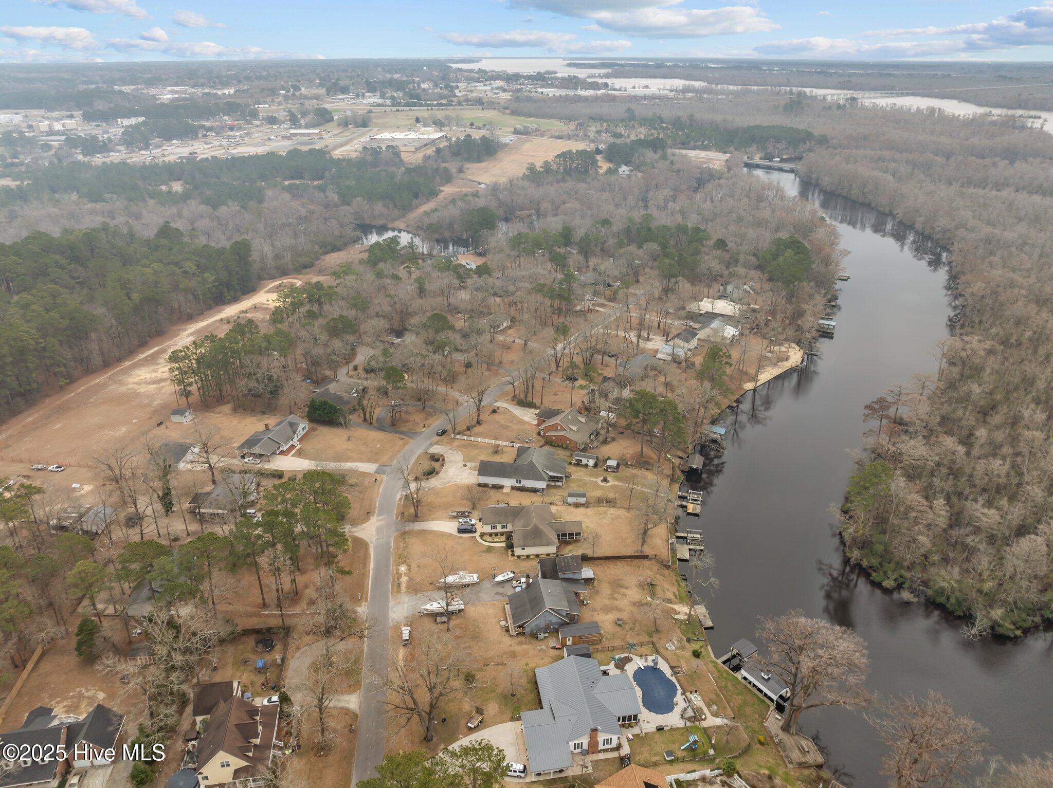 Washington, North Carolina, 27889, United States, 3 Bedrooms Bedrooms, ,2 BathroomsBathrooms,Residential,For Sale,1936995