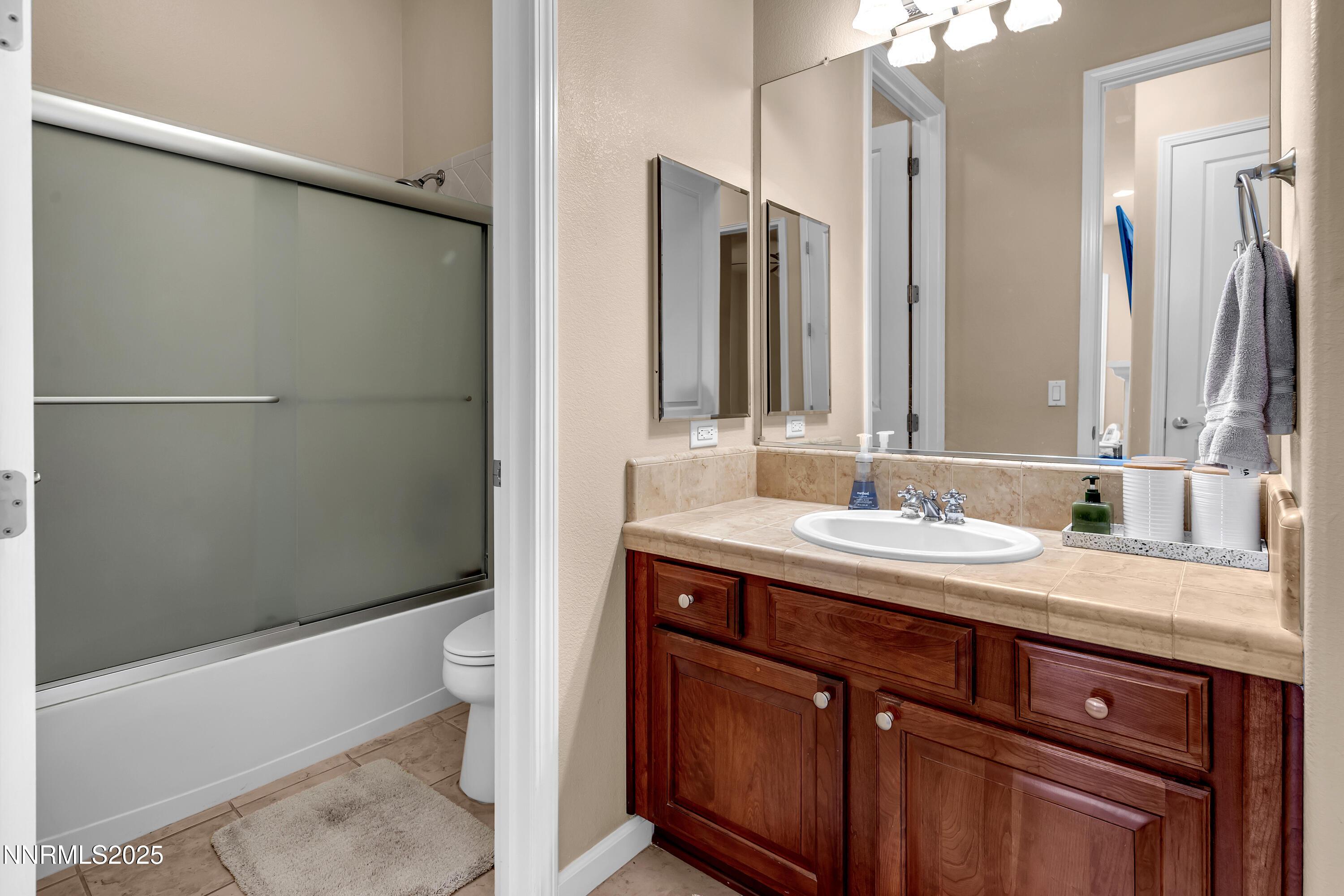 Reno, Nevada, 89521, United States, 2 Bedrooms Bedrooms, ,2 BathroomsBathrooms,Residential,For Sale,1932617