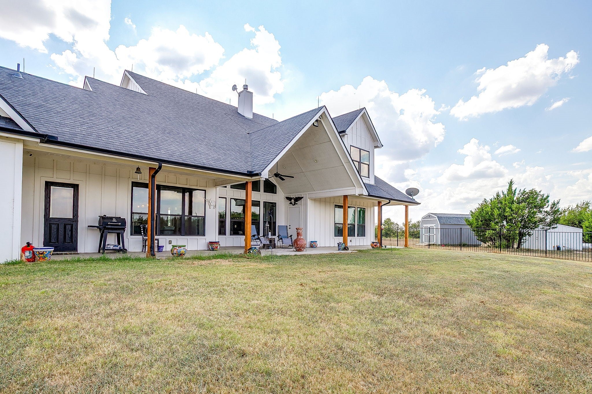 Godley, Texas, 76044, United States, 3 Bedrooms Bedrooms, ,3 BathroomsBathrooms,Residential,For Sale,1983400