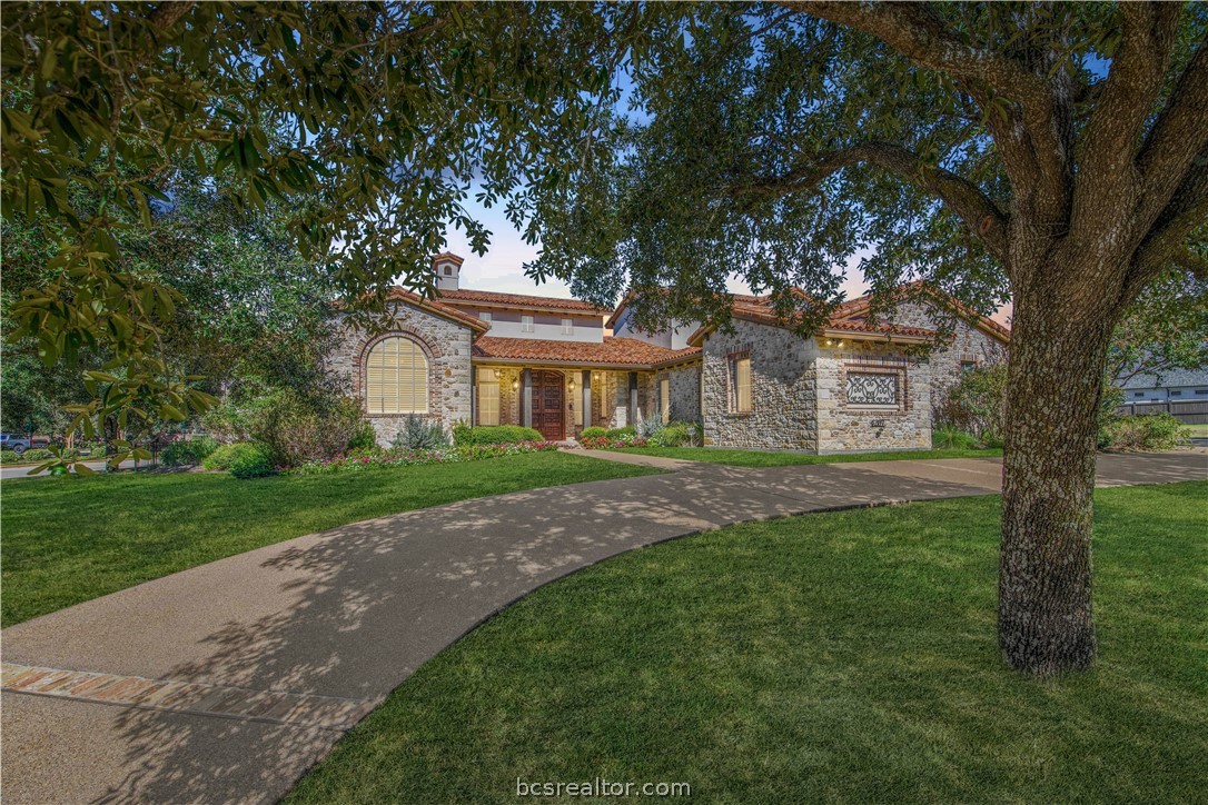 Bryan, Texas, 77802, United States, 4 Bedrooms Bedrooms, ,6 BathroomsBathrooms,Residential,For Sale,2037788