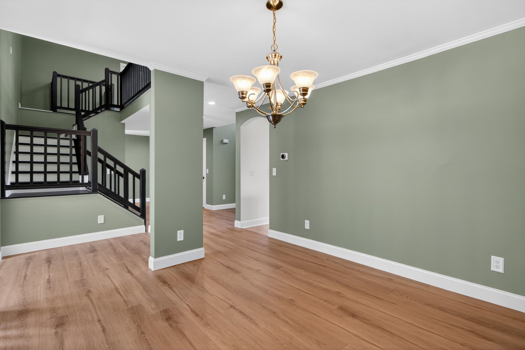  18609 Broadfield Drive - 物件實景