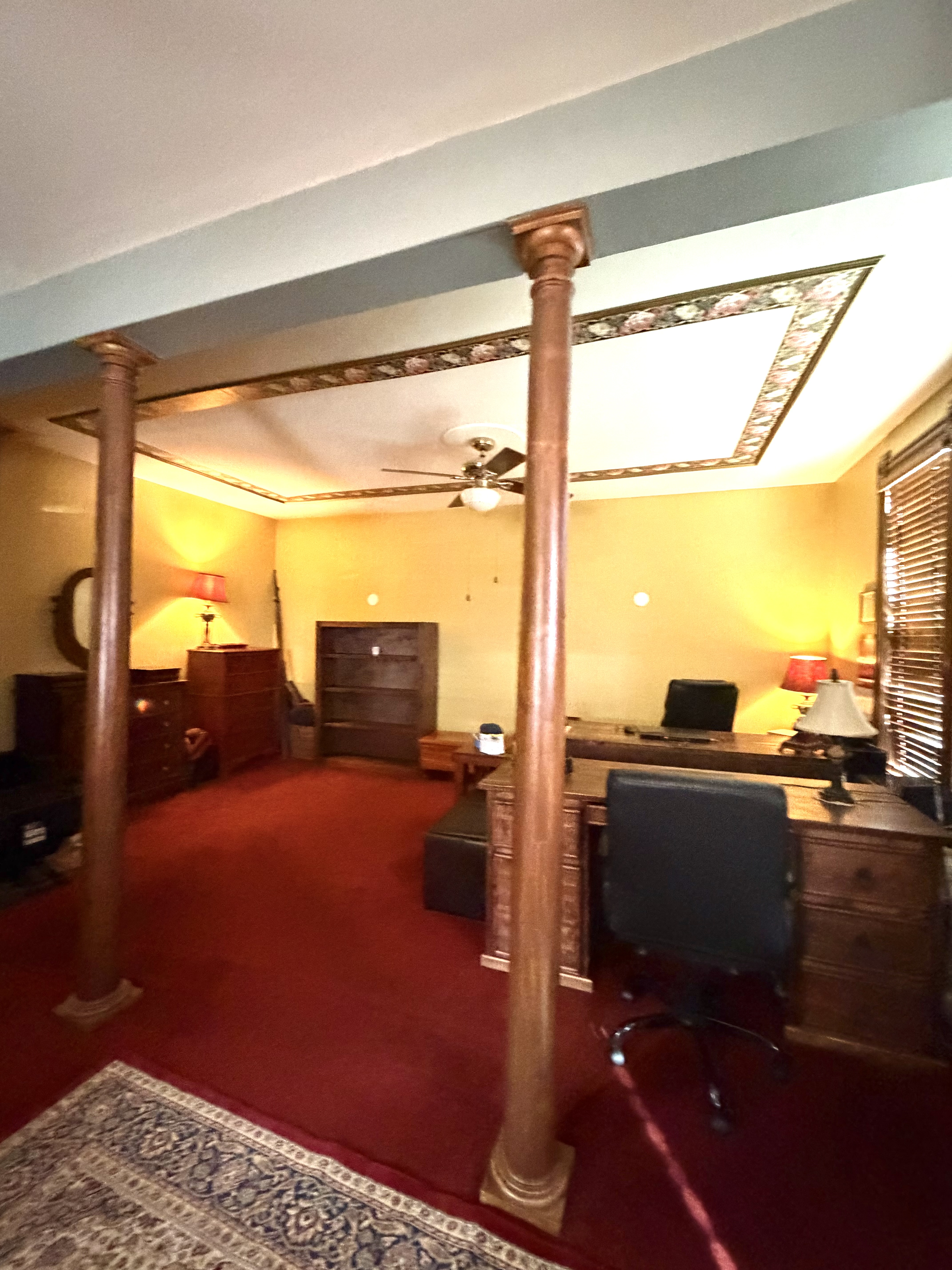 Butte, Montana, 59701, United States, 4 Bedrooms Bedrooms, ,4 BathroomsBathrooms,Residential,For Sale,1995407